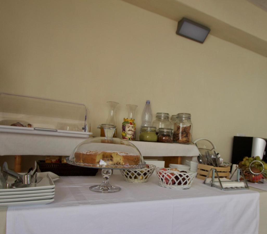 La Guitgia Rooms Lampedusa Exterior foto